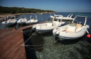  Rent a Zodiac in Corsica